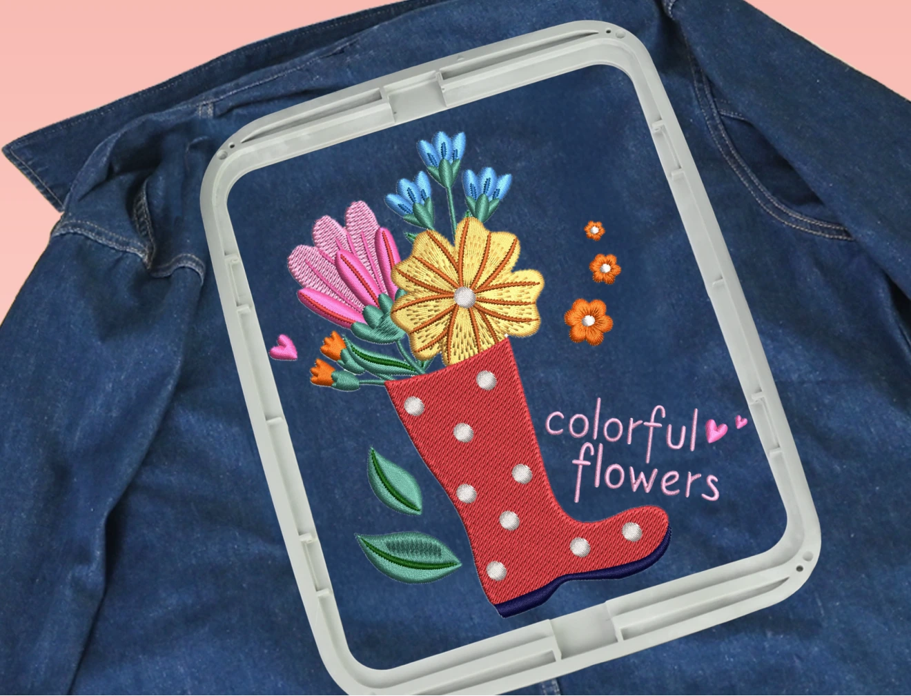 EOC06 large embroidery area of 200 by 280 mm.