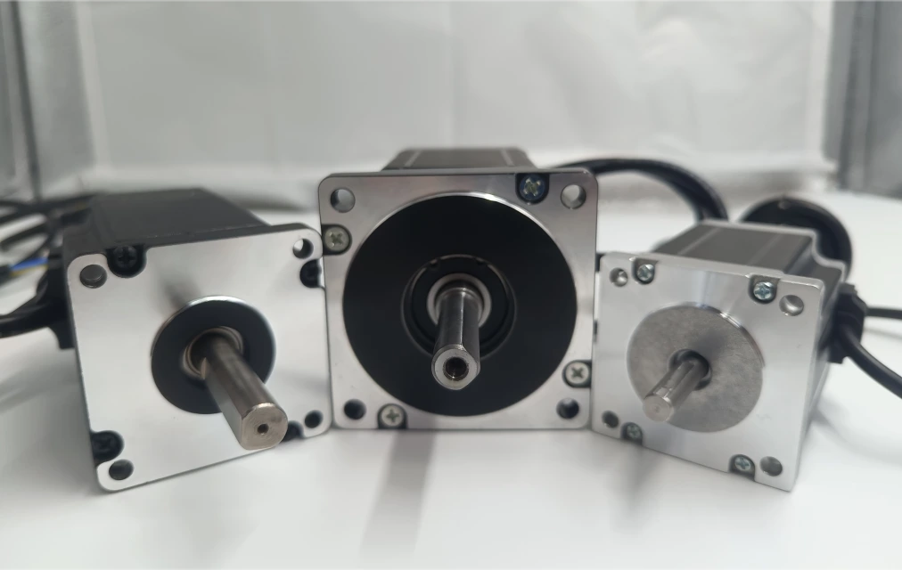 Spindle Motor Upgrade Spindle motor upgrade with servo motor for precision and stability.